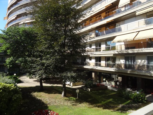 Location Appartement  3 pièces - 68m² 92200 Neuilly-sur-seine
